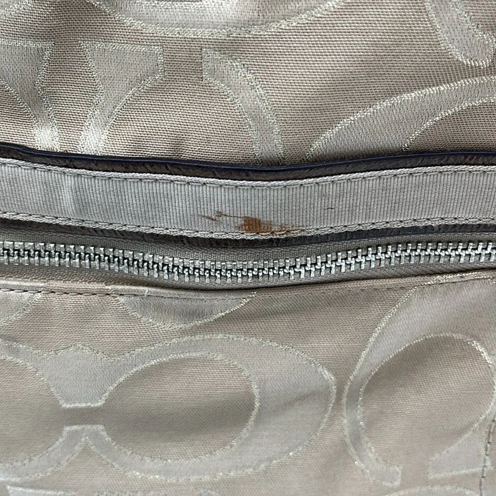 Coach beige poppy
